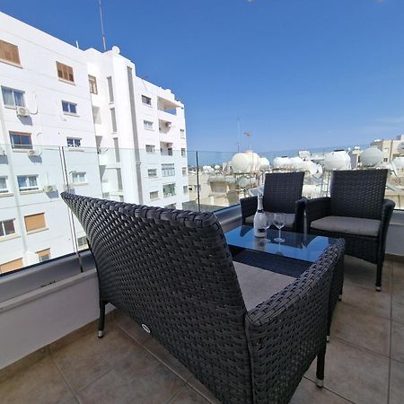 Tropical Paradise 200M From Finikoudes Beach Larnaca Luaran gambar